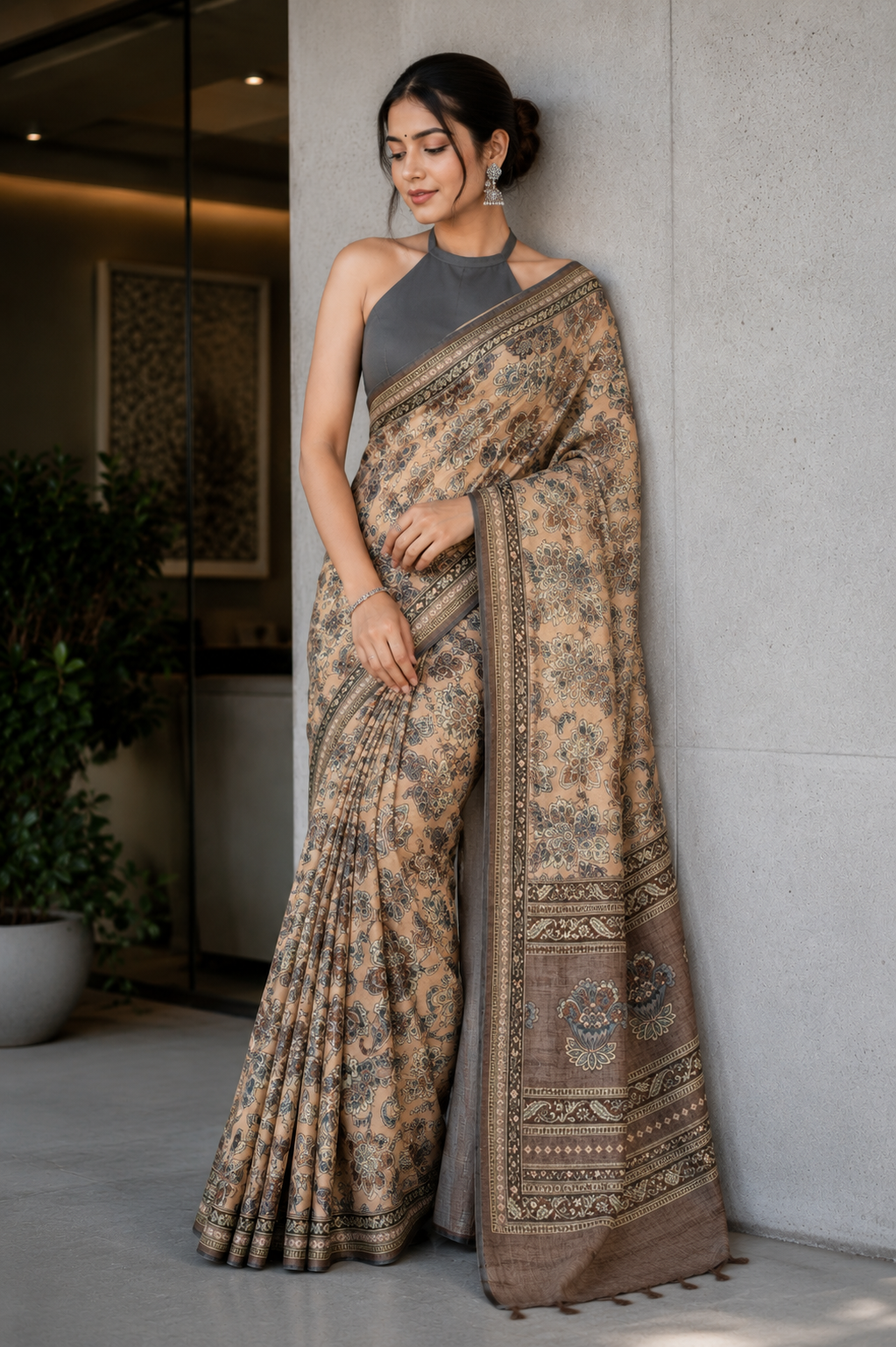 Grey Momga Printed Tussar silk saree - Vaidehi Sutra