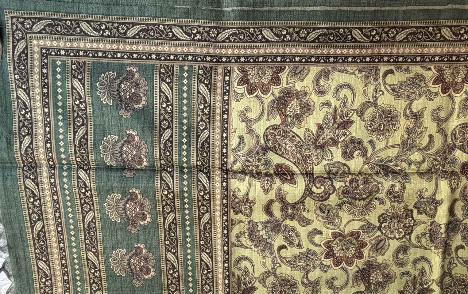 Green Momga Printed Tussar silk saree